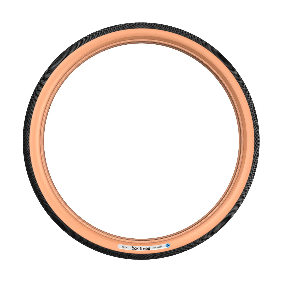 Box Three Wire Bead Tire Tan wall - Image 2