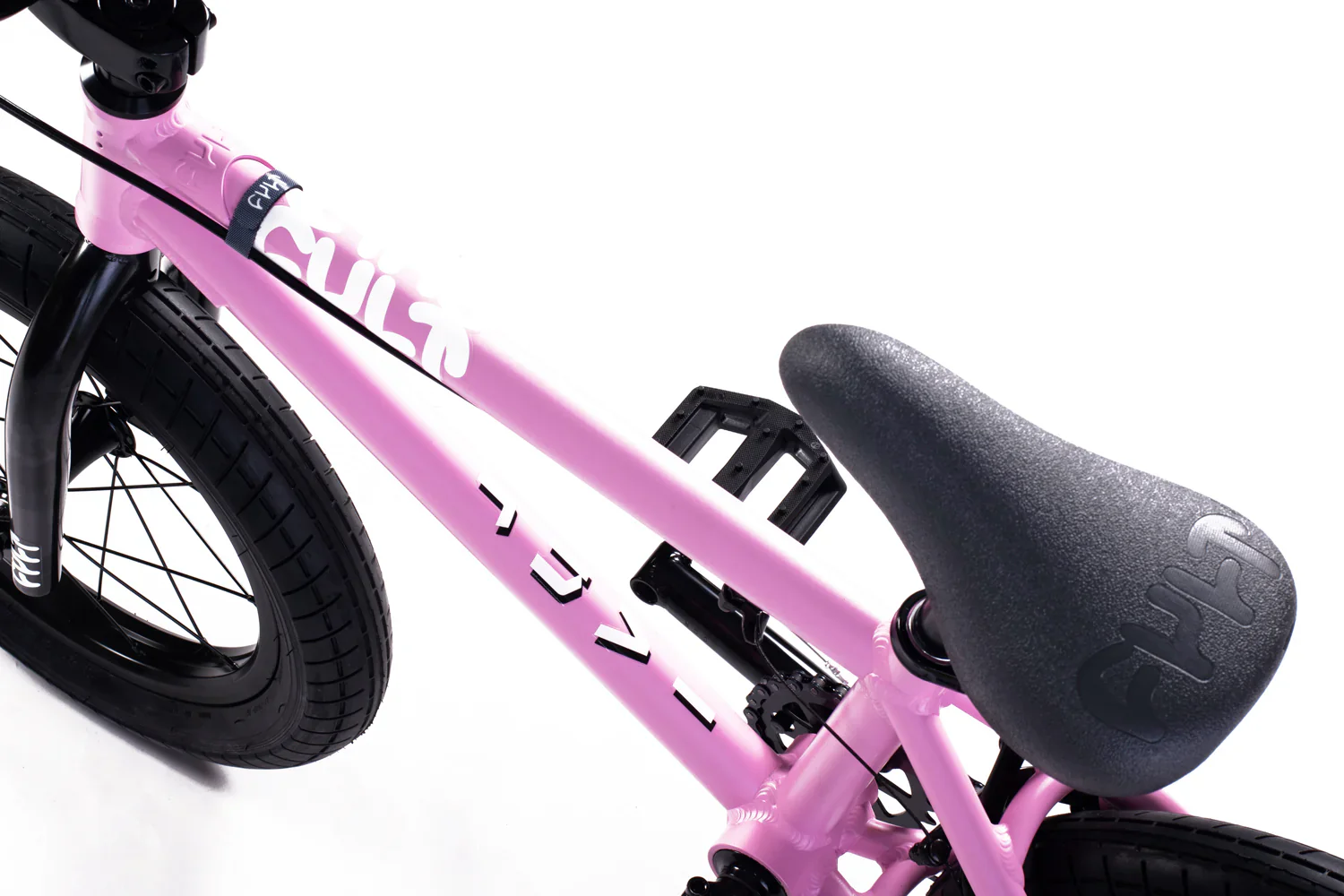 CULT Juvenile 16" Bike - Image 3