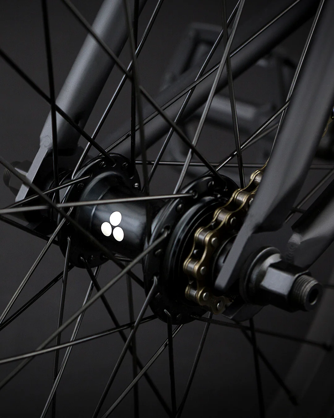 Fly Bikes Neutron bmx bike black w/ brakes - Image 6