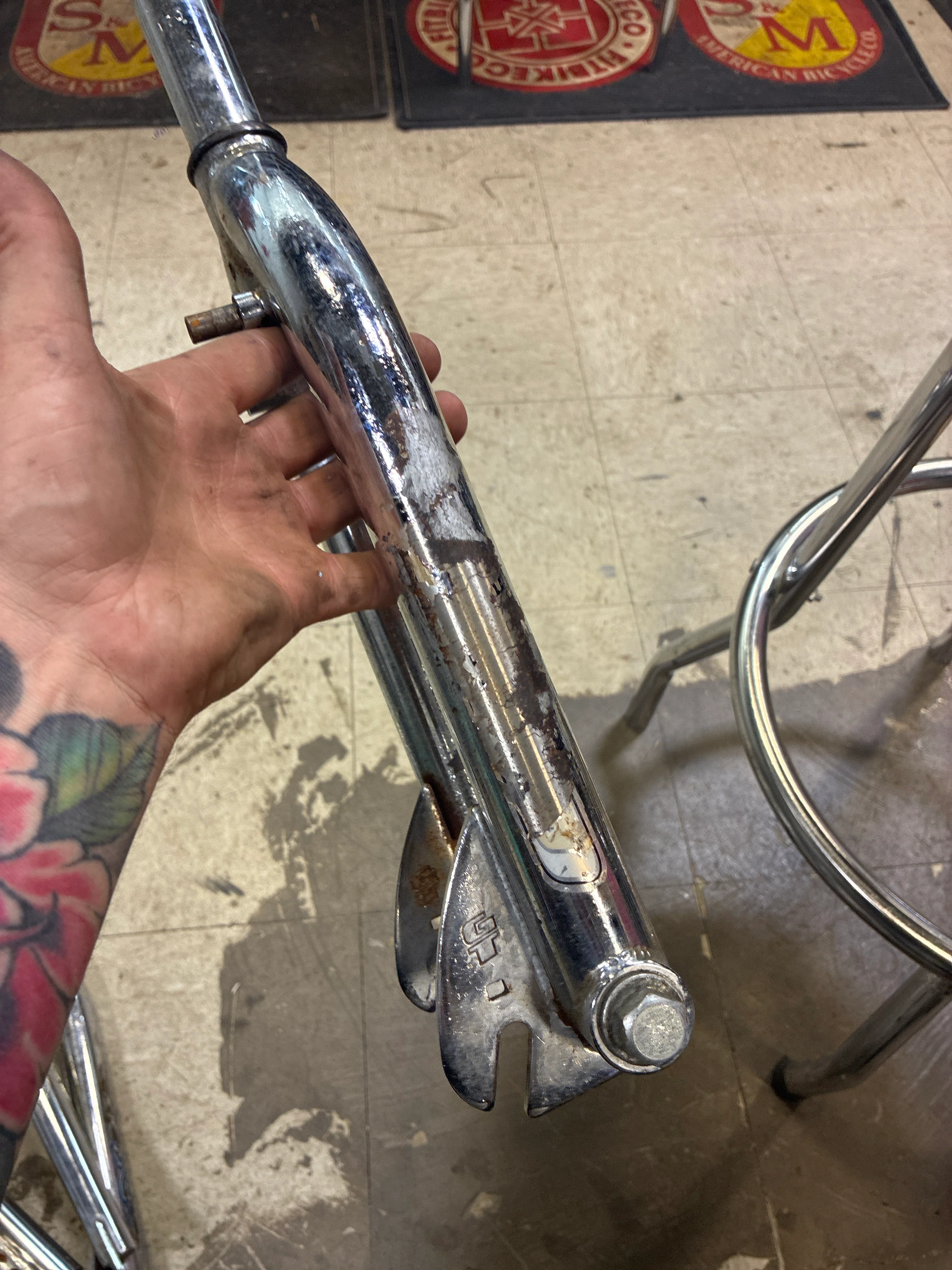 gt mid school fork - Image 2