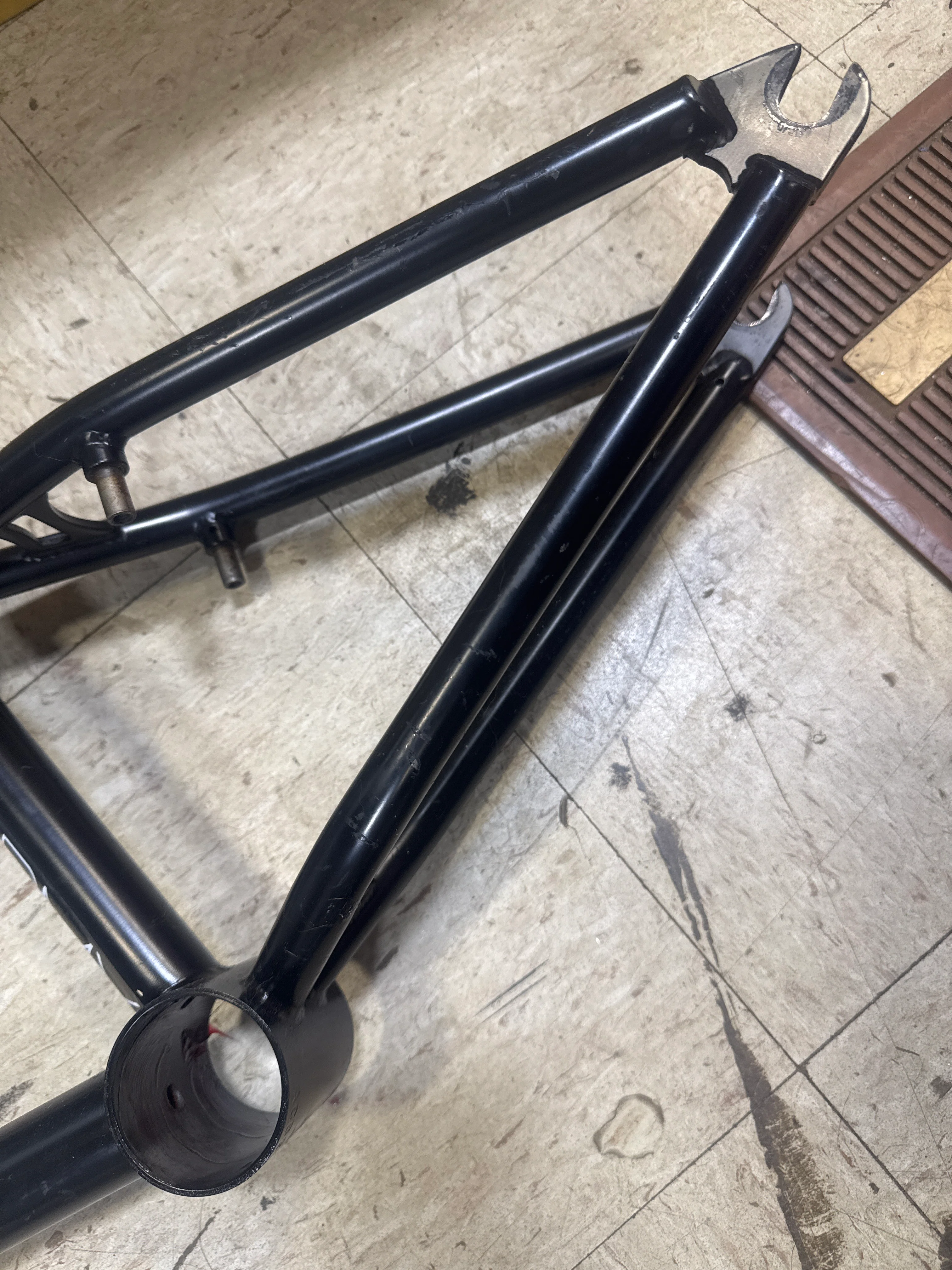 kink curb frame 20tt - Image 2