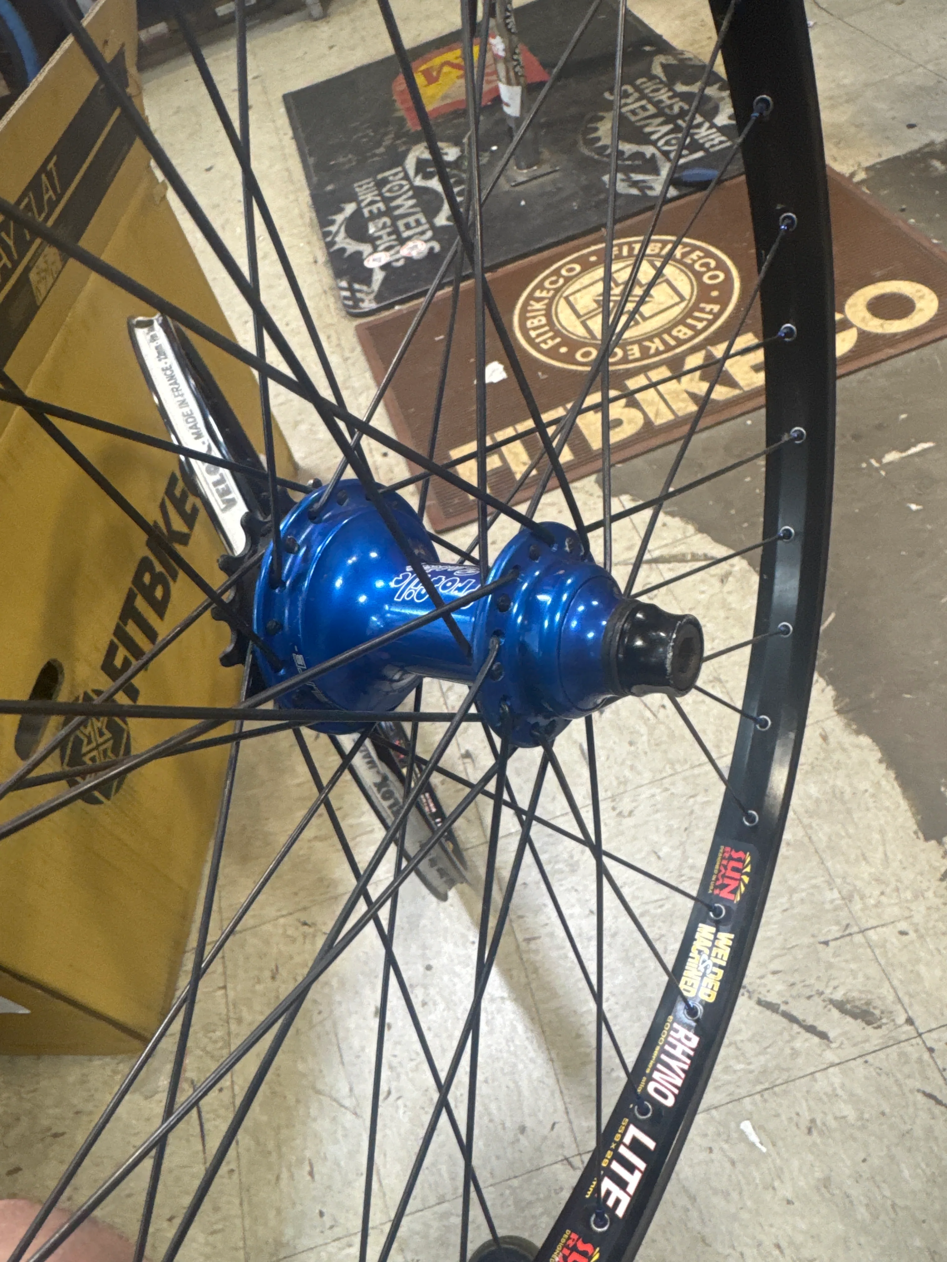 profile elite x sun rhyno lite wheelset 26x1.75 - Image 3
