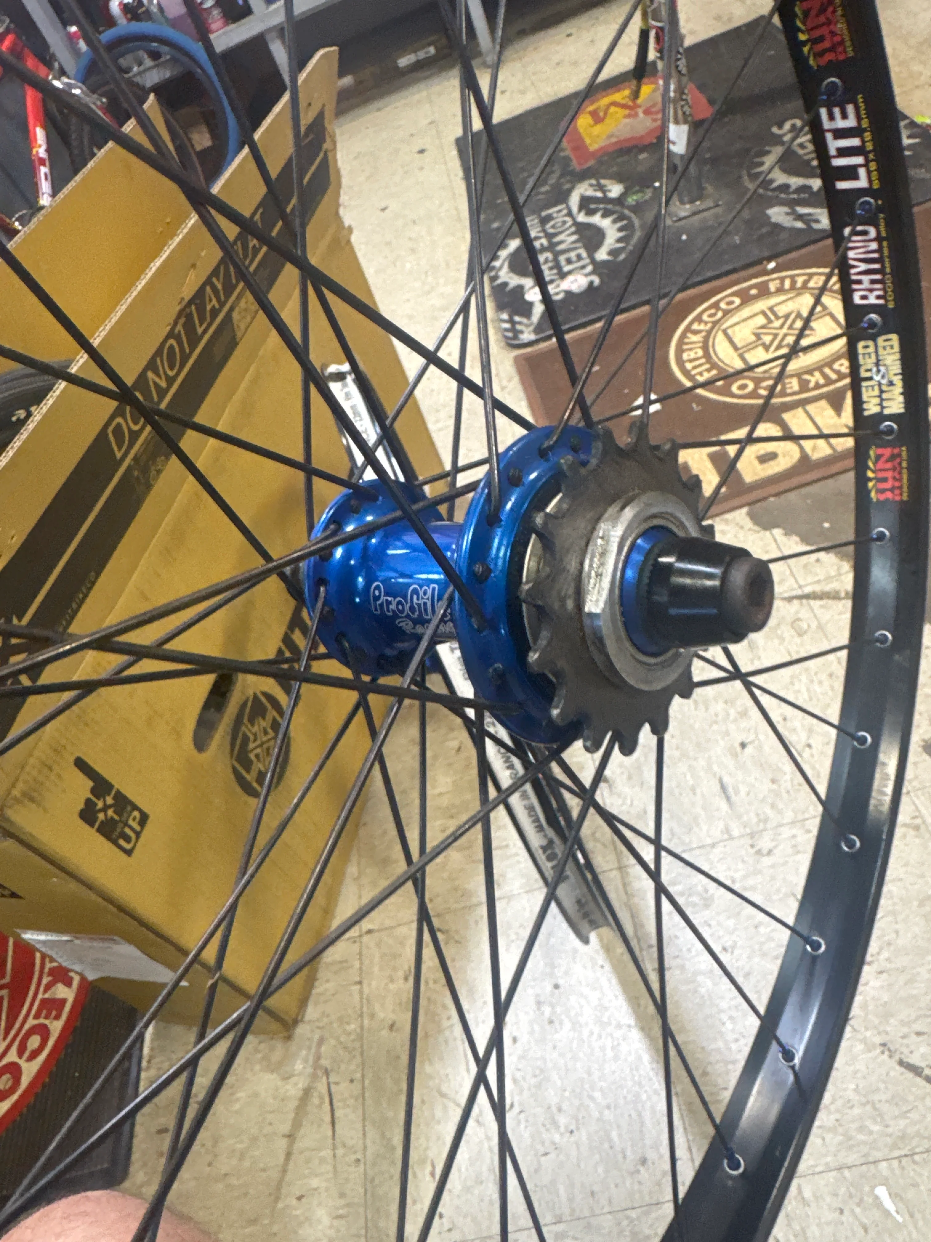 profile elite x sun rhyno lite wheelset 26x1.75 - Image 4