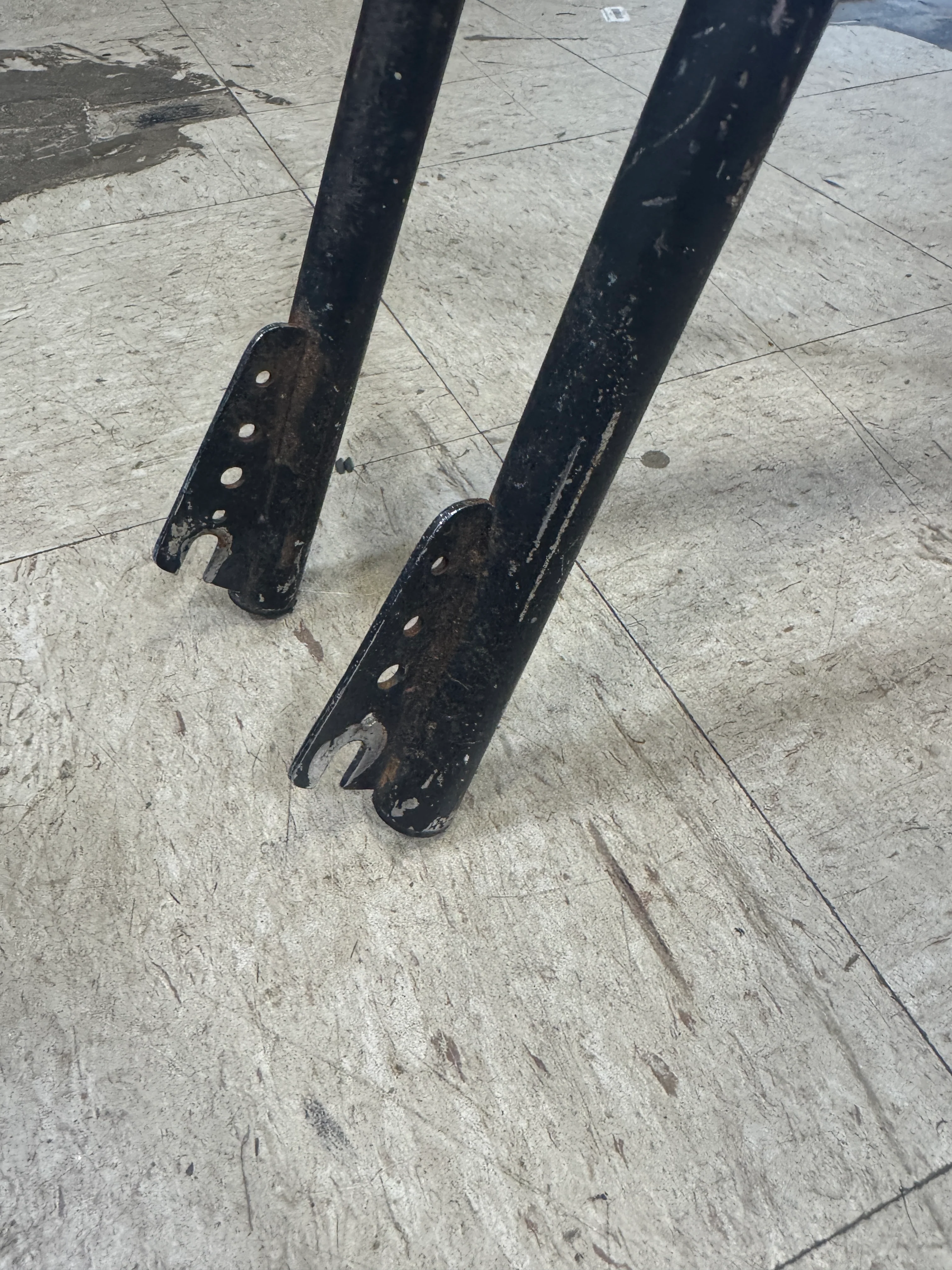 schwinn scrambler painted w/ forks - Image 2