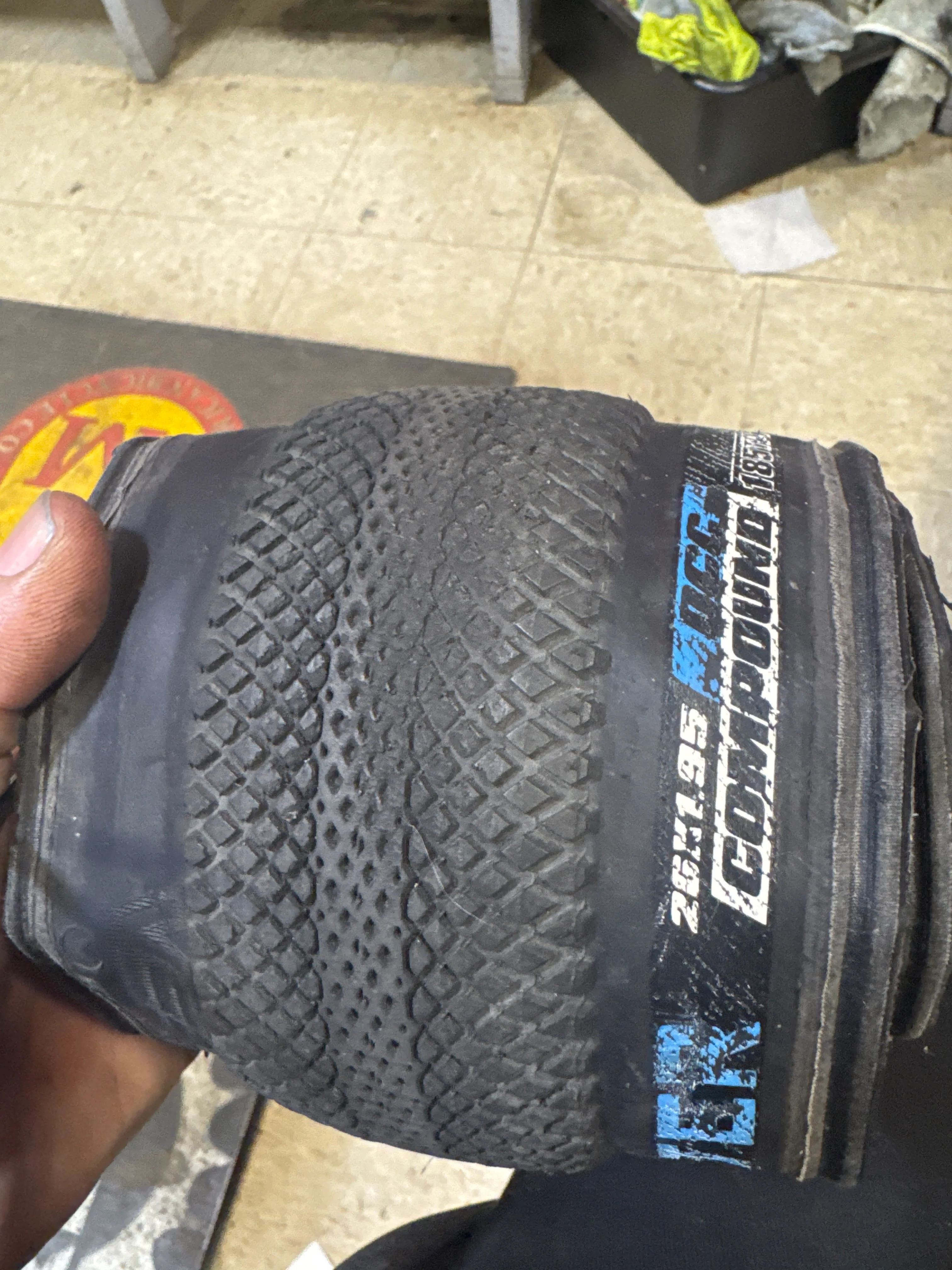 vee rubber speedster 26x1.95 folding